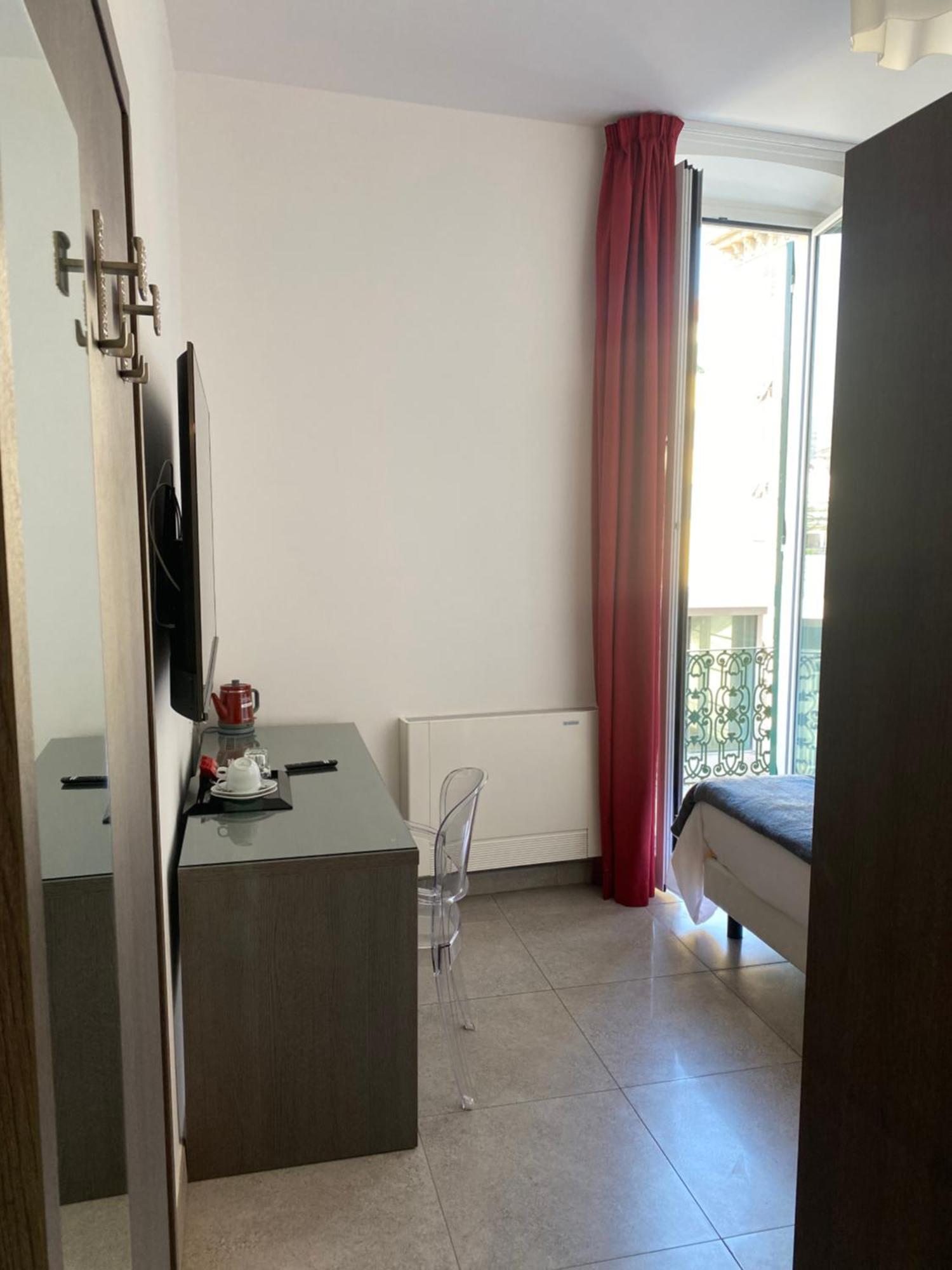 לה ספציה 54 Rosselli Rooms מראה חיצוני תמונה
