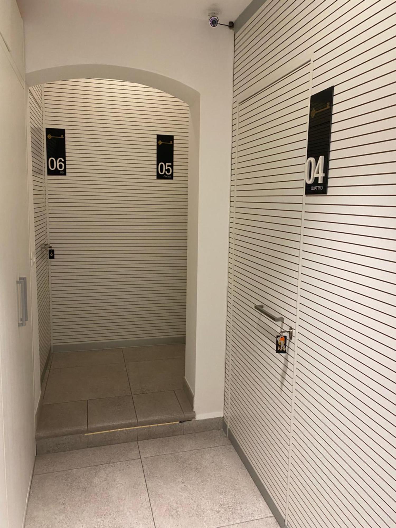 לה ספציה 54 Rosselli Rooms מראה חיצוני תמונה