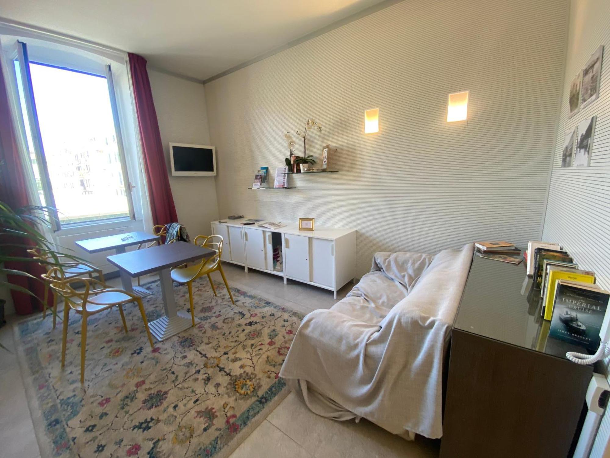 לה ספציה 54 Rosselli Rooms מראה חיצוני תמונה