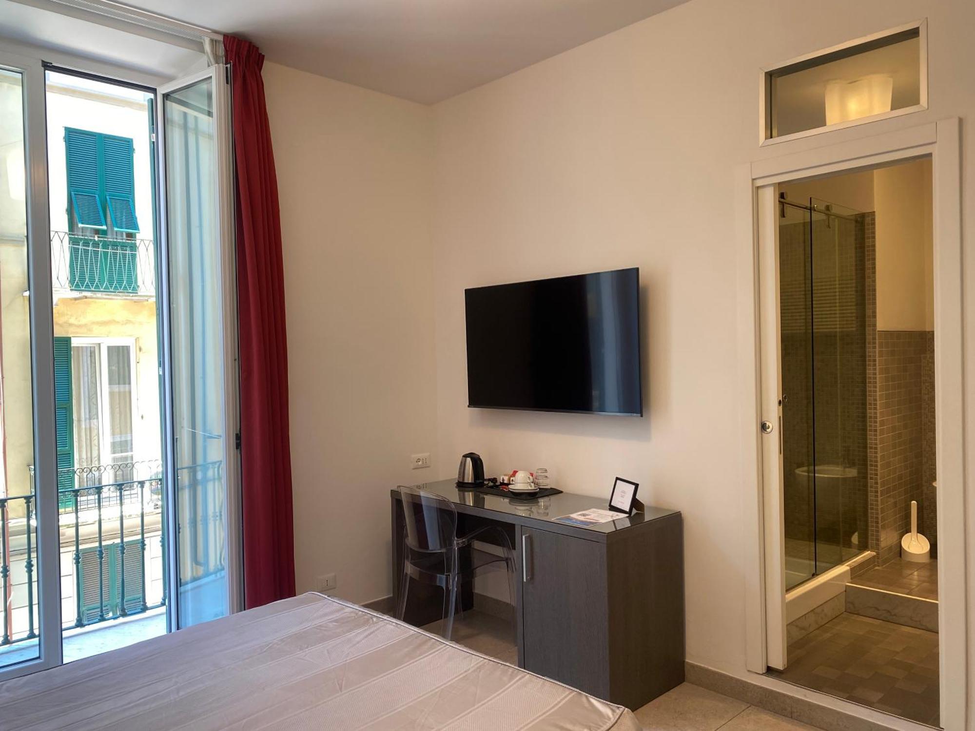 לה ספציה 54 Rosselli Rooms מראה חיצוני תמונה