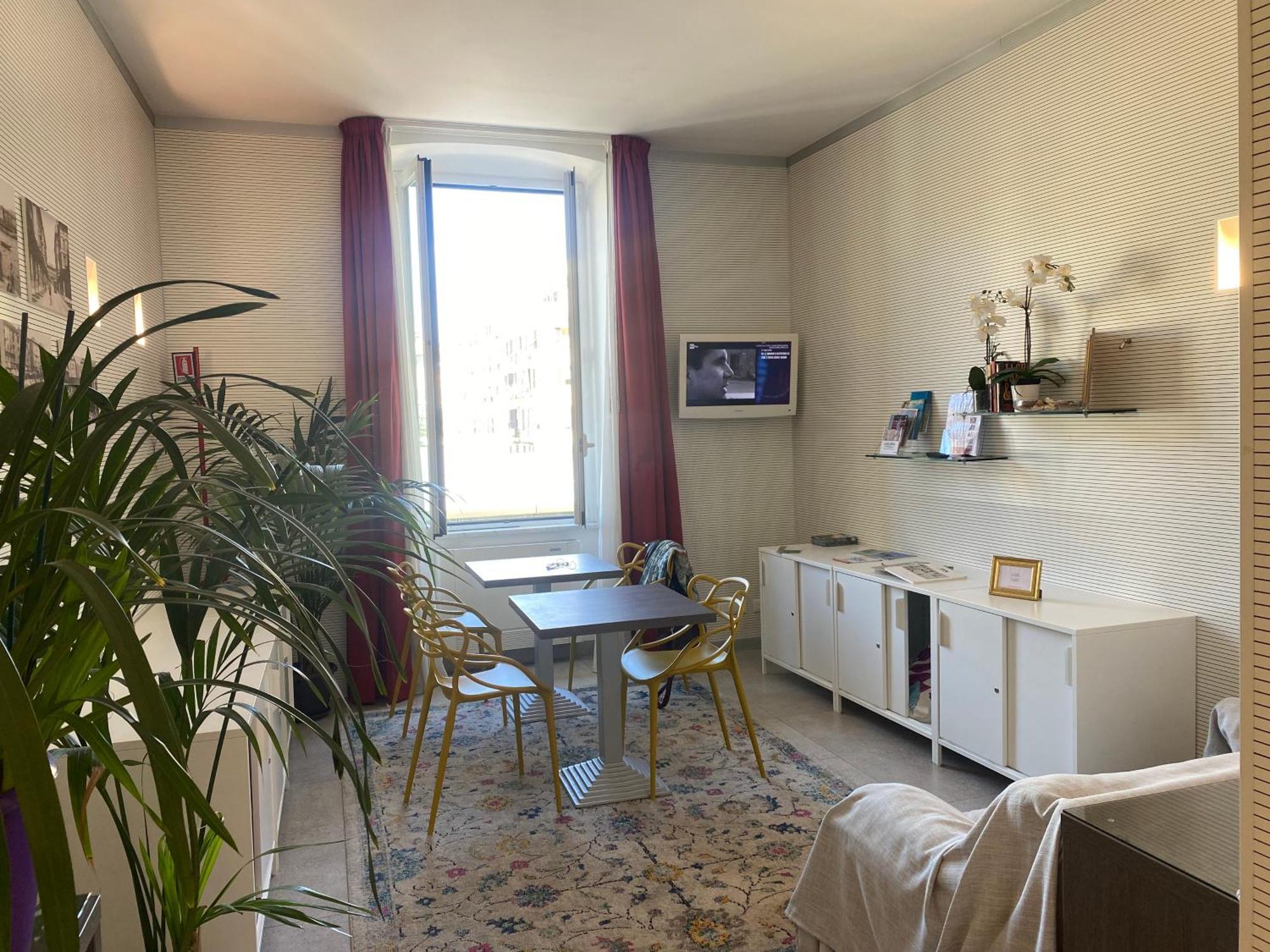 לה ספציה 54 Rosselli Rooms מראה חיצוני תמונה